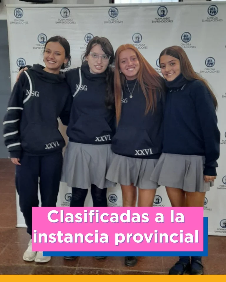Instagram post from colegioguadalupe.santafe. This post is in position 8.